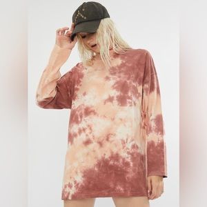 Free people oversized long sleeve tie dye Cabernet combo